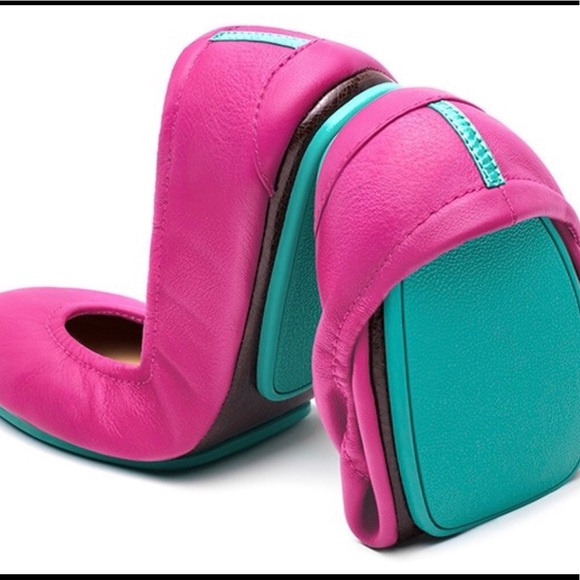 Tieks Shoes - Size 10 Fuchsia Tieks
